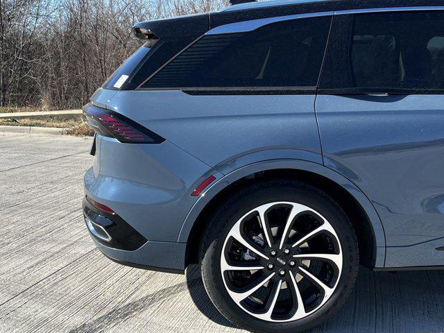 new 2025 Lincoln Nautilus car, priced at $65,105