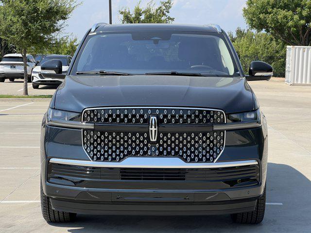 new 2025 Lincoln Navigator car, priced at $98,822