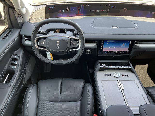 new 2025 Lincoln Navigator car, priced at $98,822