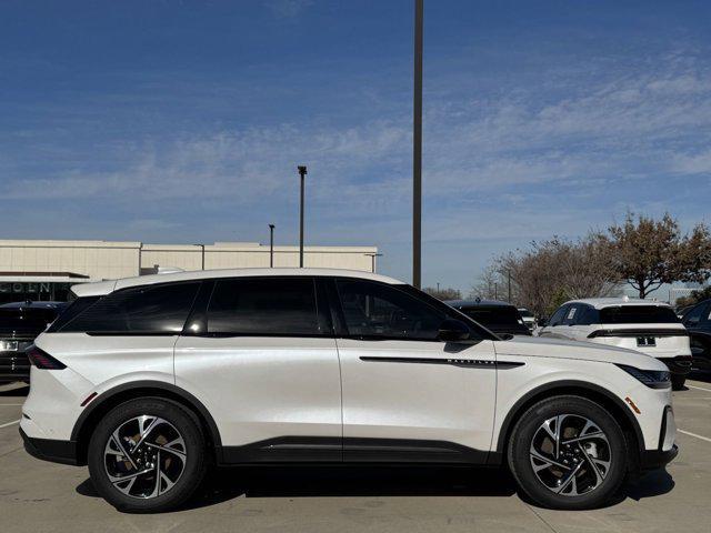 new 2024 Lincoln Nautilus car, priced at $52,090