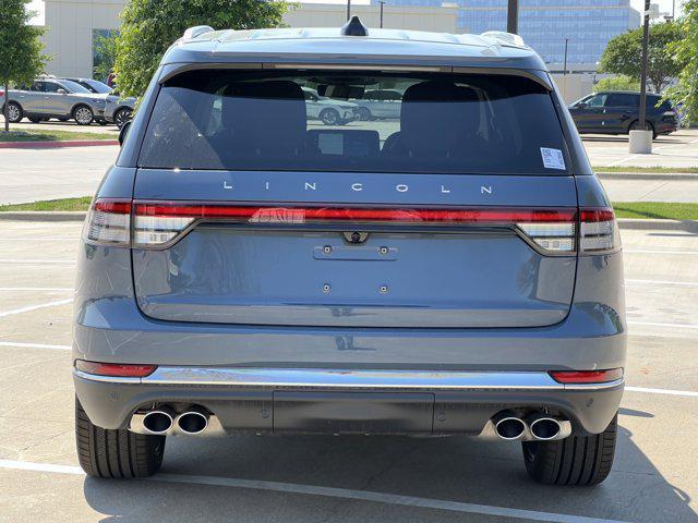 new 2025 Lincoln Aviator car, priced at $71,556