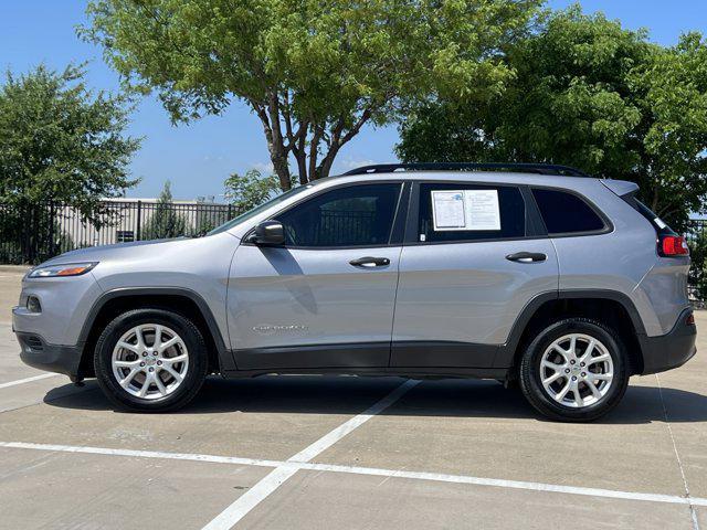 used 2016 Jeep Cherokee car, priced at $12,899