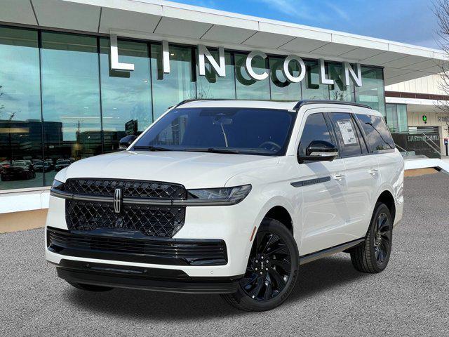 new 2025 Lincoln Navigator car, priced at $109,940