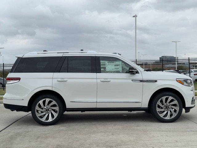 new 2024 Lincoln Navigator car, priced at $88,155