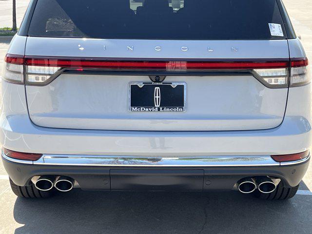 new 2025 Lincoln Aviator car, priced at $71,447