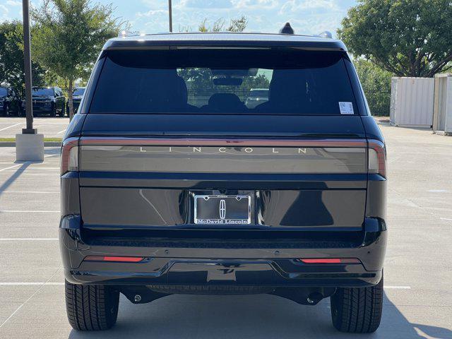 new 2025 Lincoln Navigator car, priced at $103,978