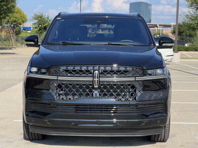 new 2025 Lincoln Navigator car, priced at $103,978