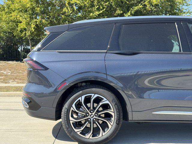 new 2024 Lincoln Nautilus car, priced at $60,451