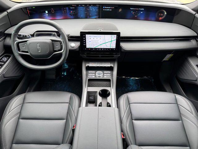 new 2025 Lincoln Nautilus car, priced at $53,181