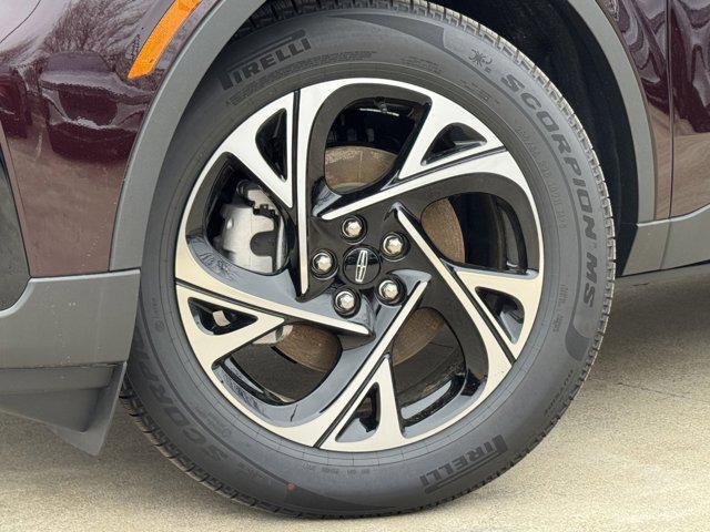 new 2025 Lincoln Nautilus car, priced at $53,181