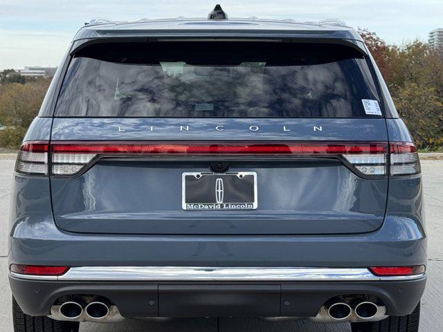 new 2025 Lincoln Aviator car, priced at $70,425