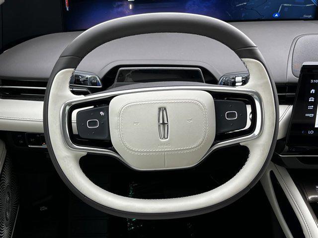 new 2025 Lincoln Nautilus car, priced at $72,700