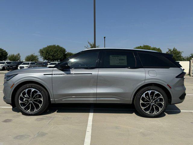 new 2024 Lincoln Nautilus car, priced at $59,376