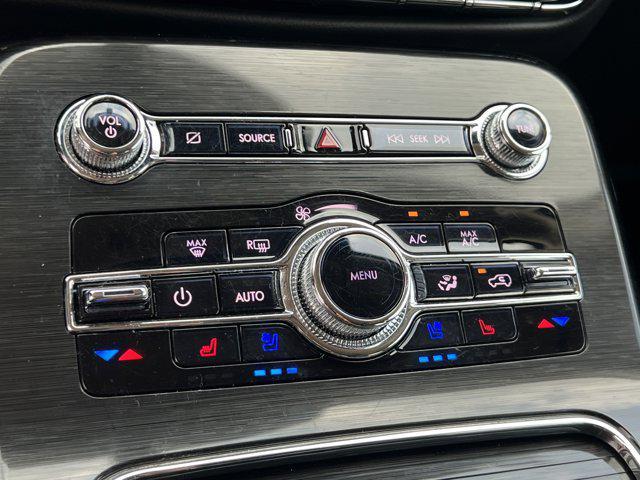 used 2021 Lincoln Nautilus car, priced at $31,999