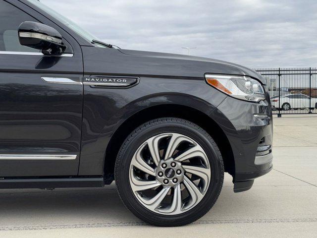 used 2023 Lincoln Navigator car, priced at $73,277