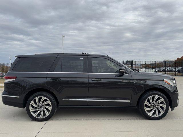 used 2023 Lincoln Navigator car, priced at $73,277