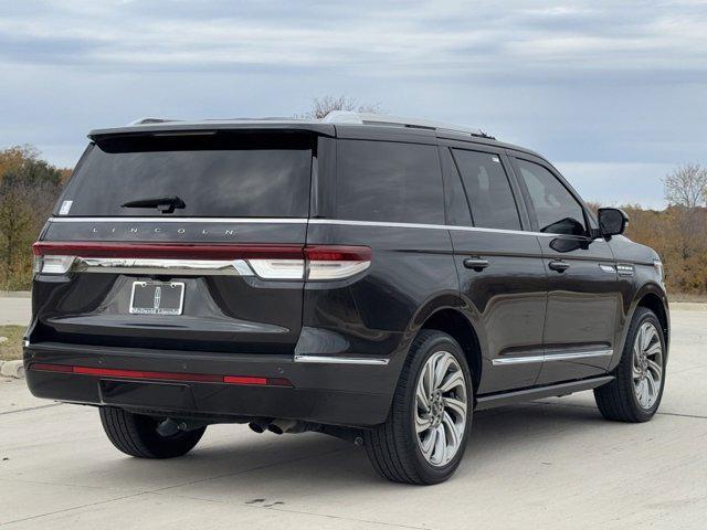 used 2023 Lincoln Navigator car, priced at $73,277