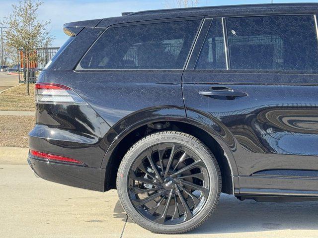 new 2025 Lincoln Aviator car, priced at $72,575