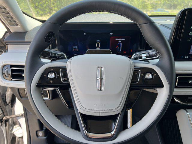 new 2025 Lincoln Aviator car, priced at $70,766
