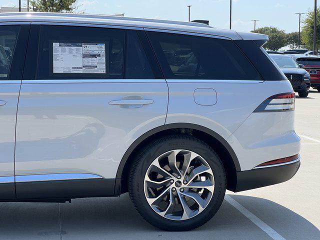 new 2025 Lincoln Aviator car, priced at $70,766