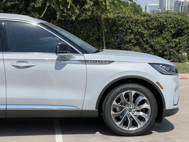 new 2025 Lincoln Aviator car, priced at $70,766
