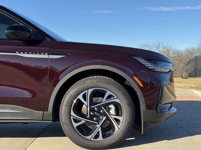 new 2025 Lincoln Nautilus car, priced at $63,270