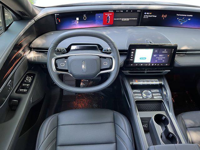 new 2025 Lincoln Nautilus car, priced at $56,146