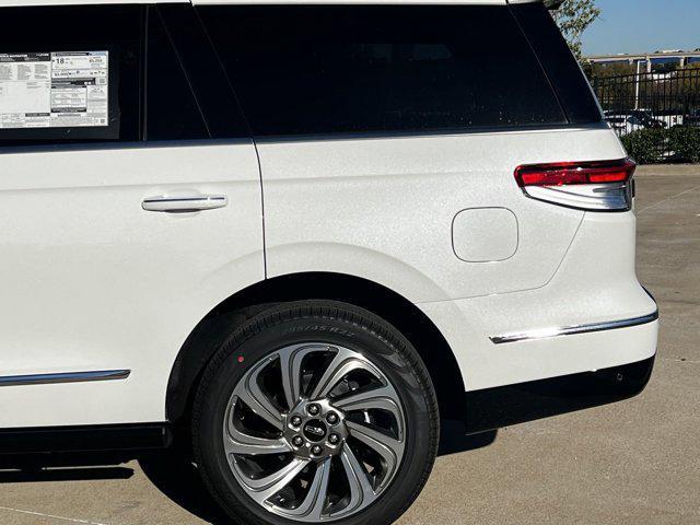 new 2024 Lincoln Navigator car, priced at $88,065