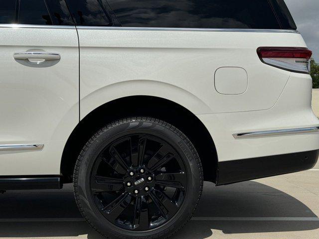 new 2024 Lincoln Navigator car, priced at $105,962