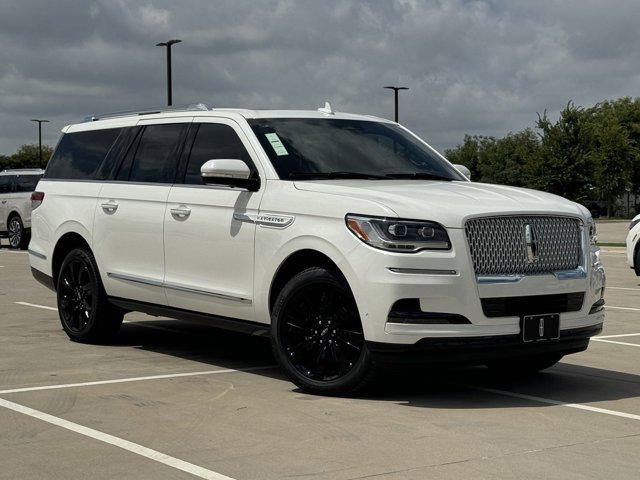 new 2024 Lincoln Navigator car, priced at $105,962