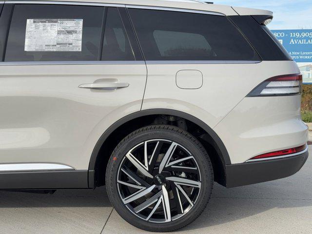 new 2025 Lincoln Aviator car, priced at $80,550