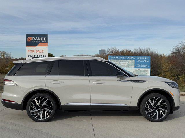 new 2025 Lincoln Aviator car, priced at $80,550