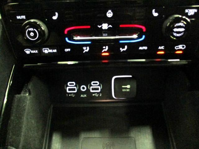 used 2022 Jeep Grand Cherokee car, priced at $34,950
