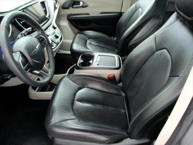 used 2022 Chrysler Pacifica car, priced at $31,500