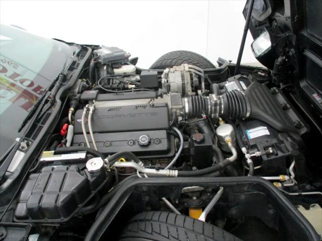 used 1995 Chevrolet Corvette car, priced at $10,500