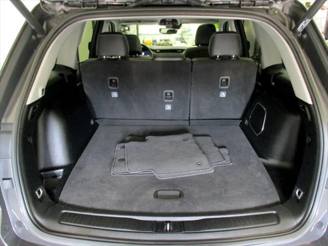 used 2022 Jeep Grand Cherokee car, priced at $34,500