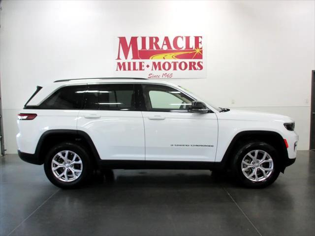 used 2022 Jeep Grand Cherokee car, priced at $29,950