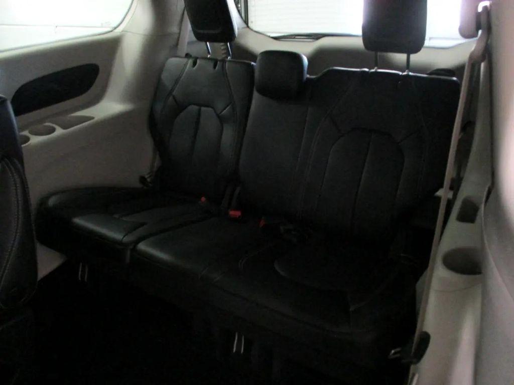 used 2023 Chrysler Pacifica car, priced at $27,500