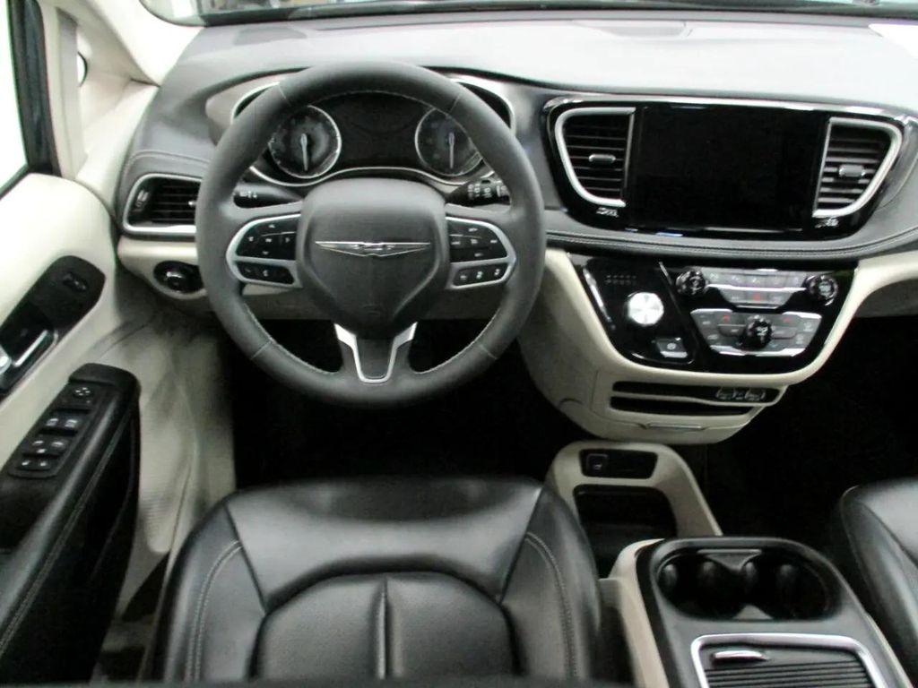 used 2023 Chrysler Pacifica car, priced at $27,500