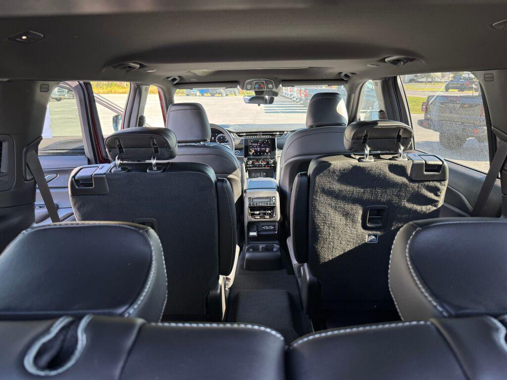 new 2025 Jeep Grand Cherokee L car, priced at $50,375