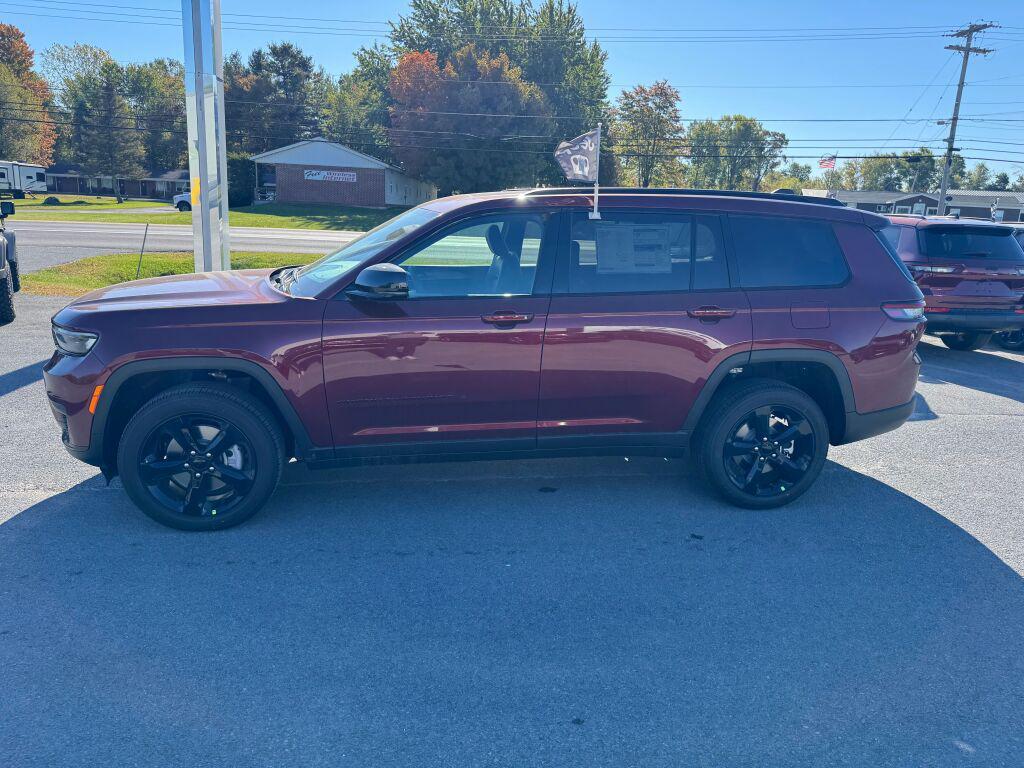 new 2025 Jeep Grand Cherokee L car, priced at $50,375