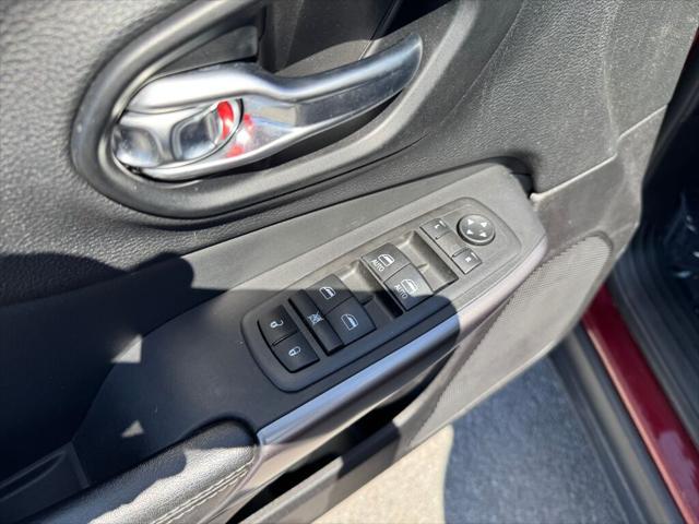 used 2021 Jeep Cherokee car, priced at $24,995