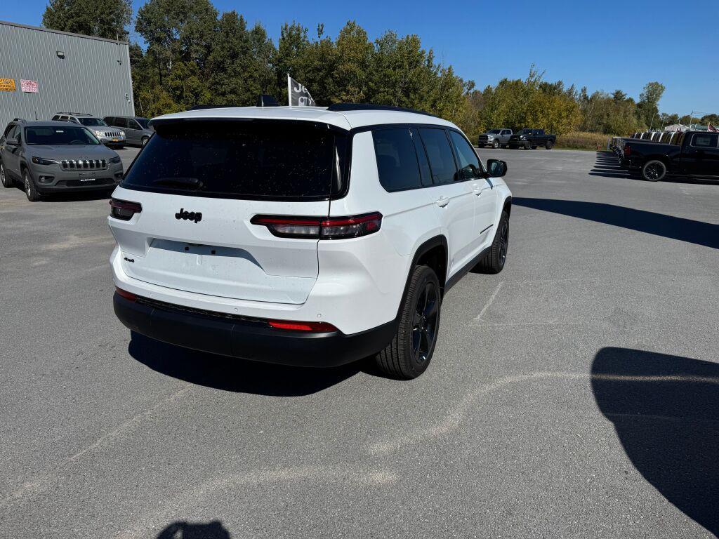 new 2025 Jeep Grand Cherokee L car, priced at $49,780