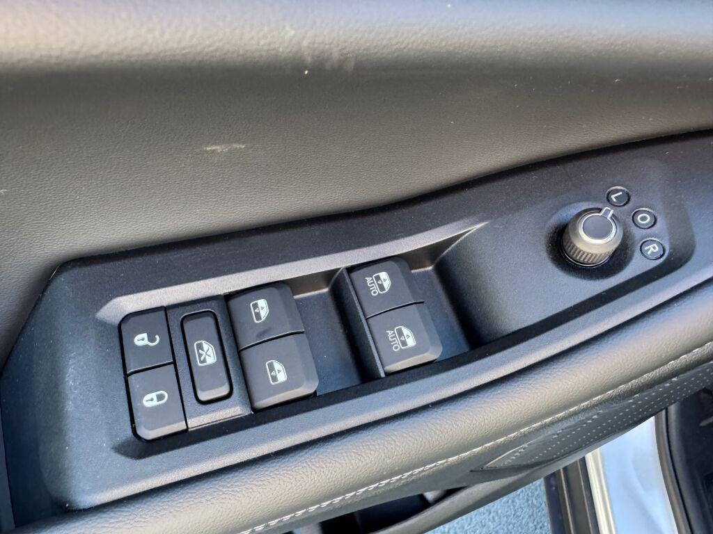 new 2025 Jeep Grand Cherokee car, priced at $48,375