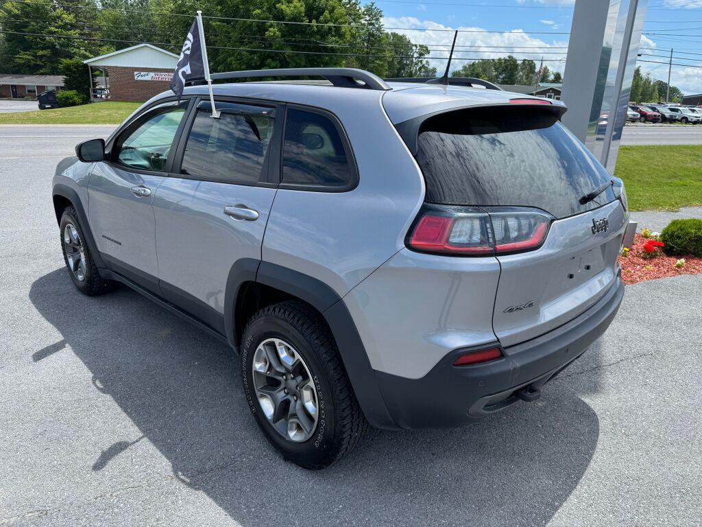 used 2019 Jeep Cherokee car, priced at $21,995