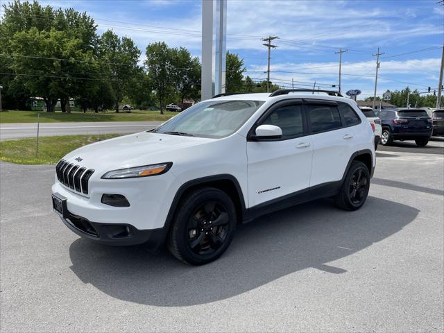 used 2016 Jeep Cherokee car