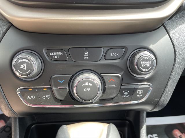 used 2016 Jeep Cherokee car