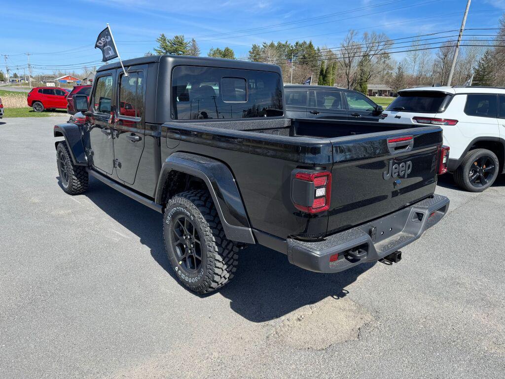 new 2025 Jeep Gladiator car, priced at $51,535