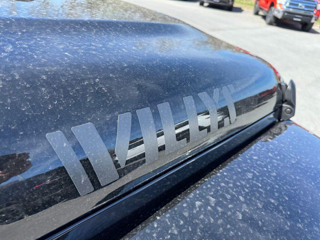 new 2025 Jeep Gladiator car, priced at $51,535