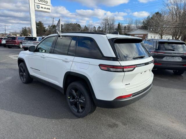 new 2025 Jeep Grand Cherokee car, priced at $47,580